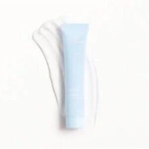 5/$25 SALE Brand New Glow on 5th Keep It Handy Chamomile Hand Cream 30 g